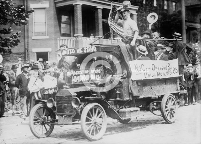 Pittsburgh Strike [1919 strikers demonstrating in car], 1919. Creator: Bain News Service.