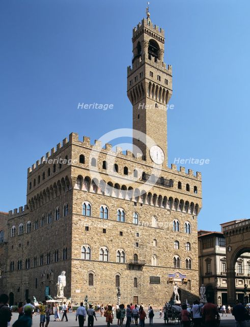 Piazza della Signoria and Palazzo Vecchio, Florence, Italy. Creator: Peter Thompson.