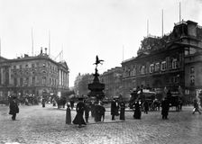 Piccadilly Circus, City of Westminster, London. Creator: Unknown