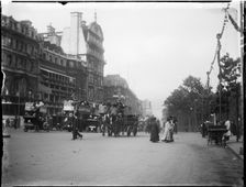 Piccadilly, City of Westminster, London, 1911. Creator: Katherine Jean Macfee