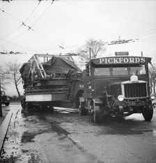 Pickfords low loader lorry, Newcastle Upon Tyne, 11/1949. Creator: John Laing plc