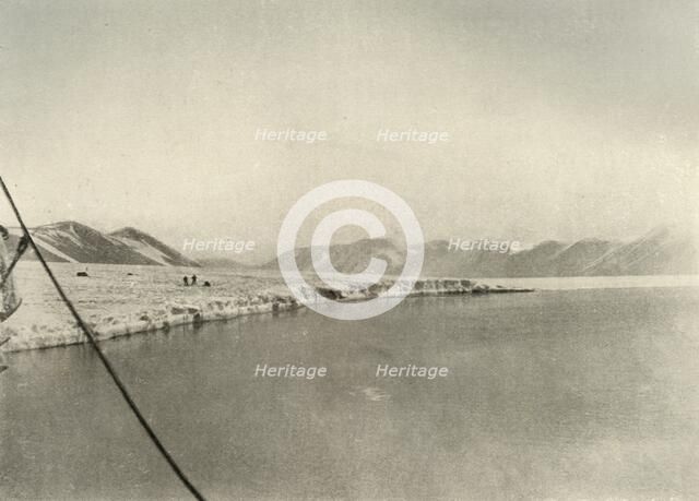 'Picking Up the Western Party', c1908, (1909).  Artist: Unknown.