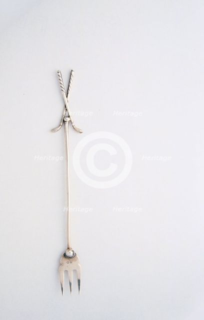 Pickle fork with a golfing theme, British, 1922. Creator: Unknown.