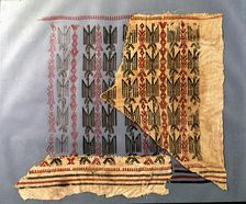 Piece of tissue made in silk and linen, with eagles drawn, made with a smooth pedal loom, His…