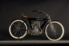 Pierce Arrow single 1911. Artist: Simon Clay