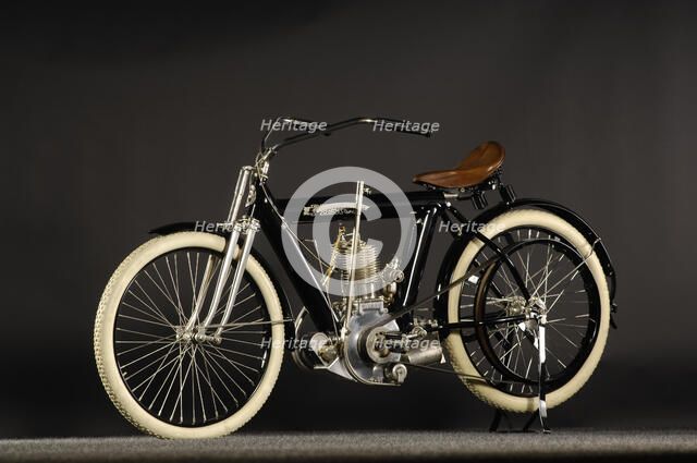 Pierce Arrow single 1911. Artist: Simon Clay.