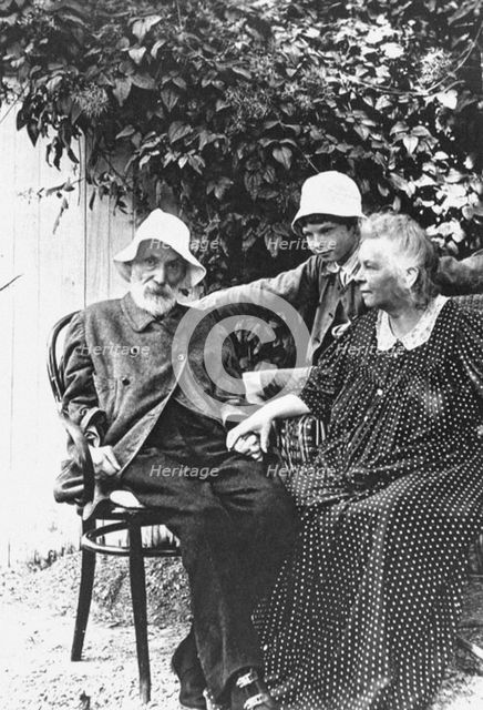 Pierre-Auguste und Aline Renoir, Les Collettes at Cagnes Artist: Anonymous  