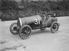 Pierre de Vizcaya in his Bugatti at the JCC 200 Mile Race, Brooklands, Surrey, 1921. Artist: Bill Brunell