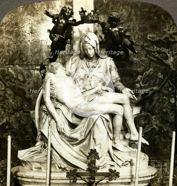Pieta by Michelangelo, St Peter's Basilica, Rome, Italy.Artist: Underwood & Underwood