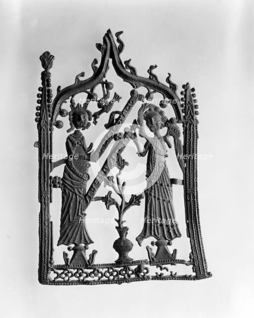 Pilgrim badge showing the Annunciation, 14th century. Artist: Unknown