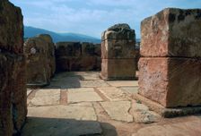 Pillar-crypt of the Minoan Royal palace at Mallia, Bronze Age