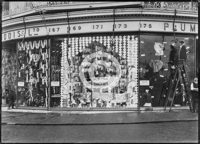 Plummer and Roddis Ltd Department Store, 167-175 Above Bar Street, Southampton, 1909. Creator: Unknown.