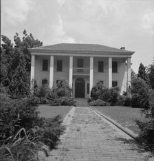 Plantation owner's home, Marshallville, Georgia, 1937. Creator: Dorothea Lange
