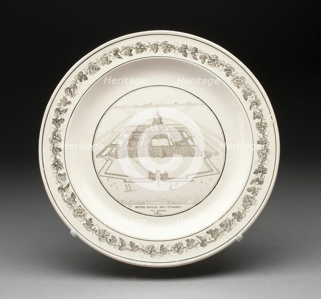 Plate, Creil, 1800/50. Creator: Creil Pottery.
