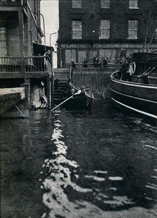 Platform stairs by The Angel public house, Rotherhithe, London, c1900, (1901). Creator: Unknown