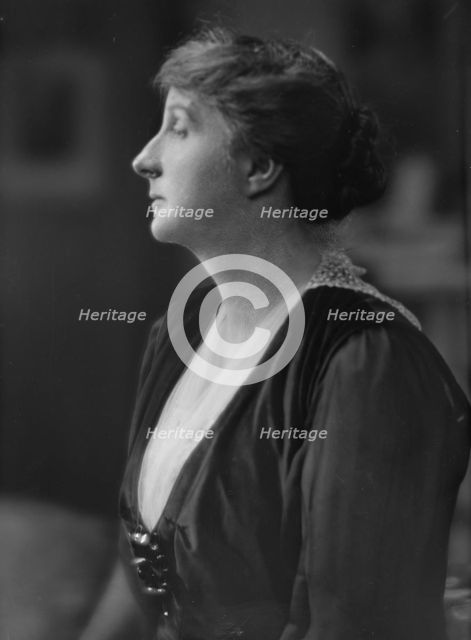 Platt, Charles, Mrs., portrait photograph, 1915. Creator: Arnold Genthe.