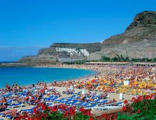Playa del Amadores, Gran Canaria, Canary Islands. Creator: Peter Thompson