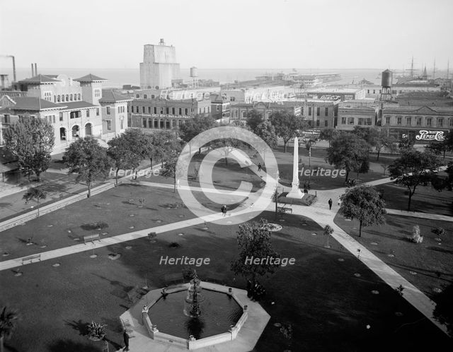 Plaza and harbor, Pensacola, Fla., c.between 1910 and 1920. Creator: Unknown.