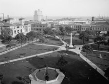Plaza and harbor, Pensacola, Fla., c.between 1910 and 1920. Creator: Unknown