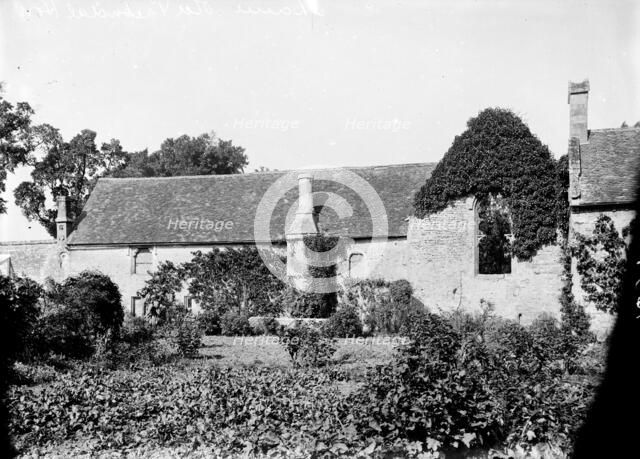 Prebendal House, Thame, Oxfordshire, c1860-c1922. Artist: Henry Taunt