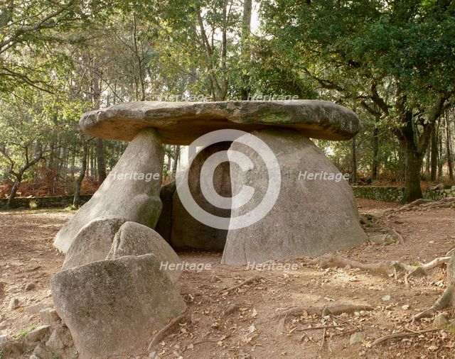 Prehistoric megalithic dolmen, Dolmen of Axeitos, Galicia, Spain, 3600-4000 BC (2000). Creator: LTL.