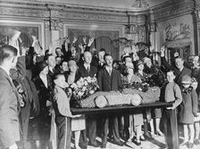 Presentation to Sir Henry Segrave after successful Land Speed Record attempt, 1929