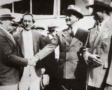 President Roosevelt, returning to Miami, Florida, USA, after a fishing trip, 13 April, 1934