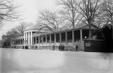 Presidential review stand, White House, 1913. Creator: Bain News Service