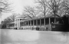 Presidential review stand, White House, 1913. Creator: Bain News Service