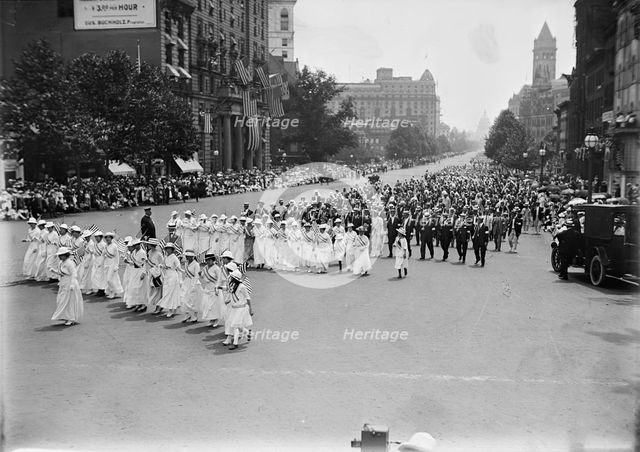Preparedness Parade - Units of Women in Parade, 1916. Creator: Harris & Ewing.