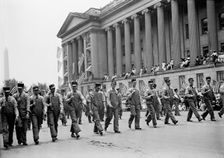 Preparedness Parade - Workmen, 1916. Creator: Harris & Ewing