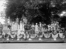 Preparedness Parade - Colonial And Indian Float, 1916. Creator: Harris & Ewing