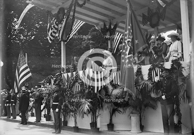 Preparedness Parade - Reviewing Stand. President And Mrs. Wilson; Secretary And Mrs. Lansing...,1916 Creator: Harris & Ewing.