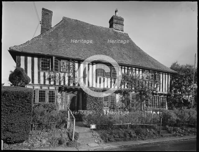 Priest's House, Small Hythe Road, Small Hythe, near Tenterden, Kent, 1955. Creator: FJ Palmer.