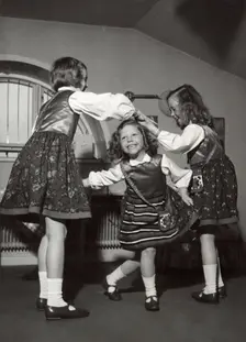 Princesses Margaretha, Desiree and Birgitta of Sweden dancing, April 1943. Creator: Karl Sandels