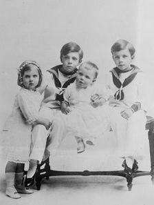 Princes Gustaf Adolf - Sigvard & Bertil & Princess Ingrid of Sweden, between c1910 and c1915. Creator: Bain News Service