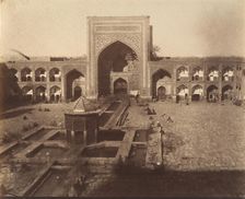 [Principal Gate of MESHED], 1840s-60s. Creator: Possibly by Luigi Pesce