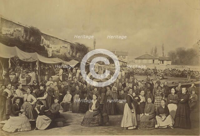 Prison des Chantiers, le 15 août 1871, Versailles, 1870-71. Creator: Eugène Appert.