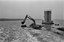 Progress on the construction of the Second Severn Crossing, showing a Komatsu..., 19/08/1993. Creator: John Laing plc