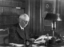 Professor Charles Laubry, French cardiologist, 1940