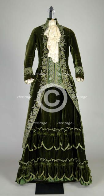 Promenade dress, French, ca. 1888. Creator: Emile Pingat.