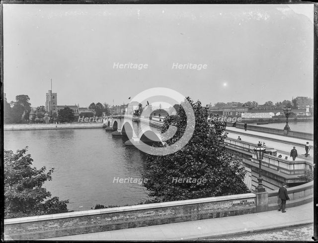 Putney Bridge, Putney, Wandsworth, Greater London Authority, 1905. Creator: William O Field.