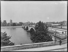 Putney Bridge, Putney, Wandsworth, Greater London Authority, 1905. Creator: William O Field
