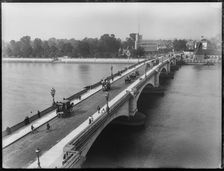 Putney Bridge, Putney, Wandsworth, Greater London Authority, 1913. Creator: William O Field