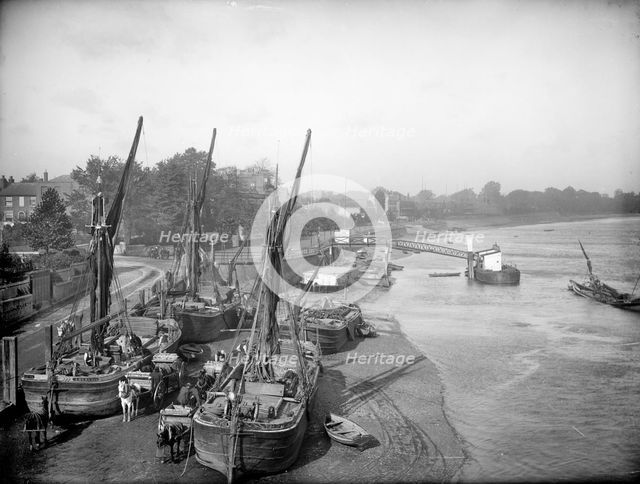 Putney Wharf, Putney, Greater London, 1895. Artist: Henry Taunt