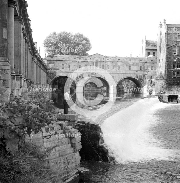 Pulteney Bridge, Bath, 1945. Artist: Eric de Maré