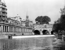 Pulteney Bridge, Bath, Somerset, c1955. Creator: Arthur Charles Kirby Ware