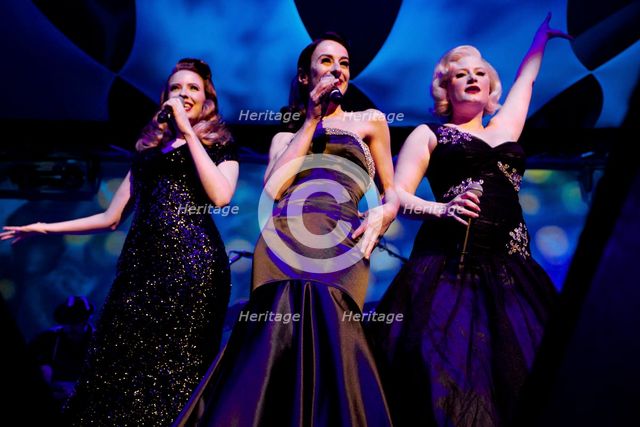 Puppinni Sisters, 2012. Artist: Alan John Ainsworth.