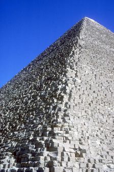 Pyramid of Khufu (Cheops), 4th Dynasty, 26th century BC