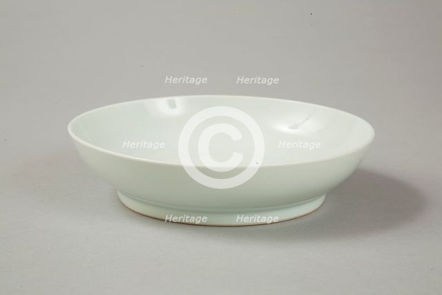 Qingbai glazed bowl with Xuande six character reign mark, 18th century. Artist: Unknown.